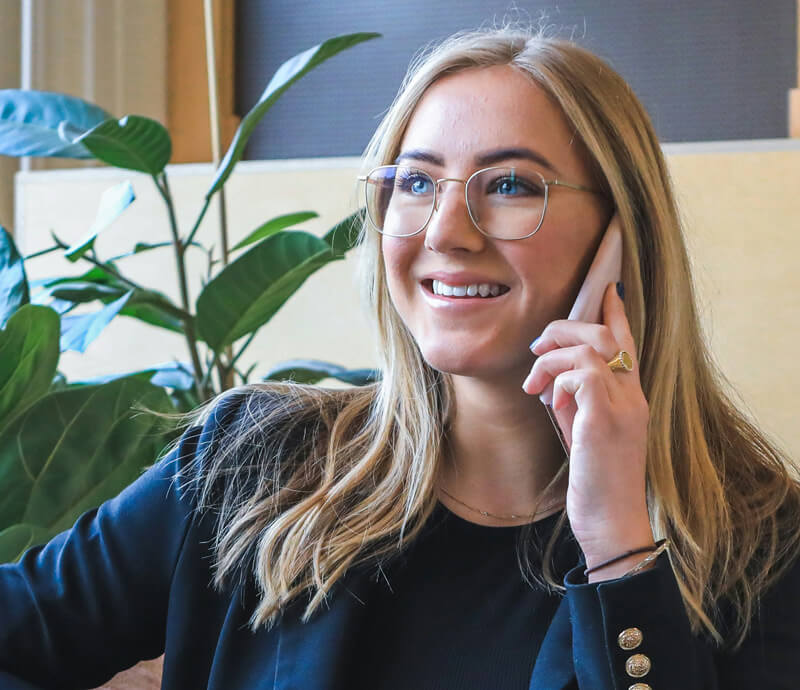 testimonial-img-3 testimonial-img-3